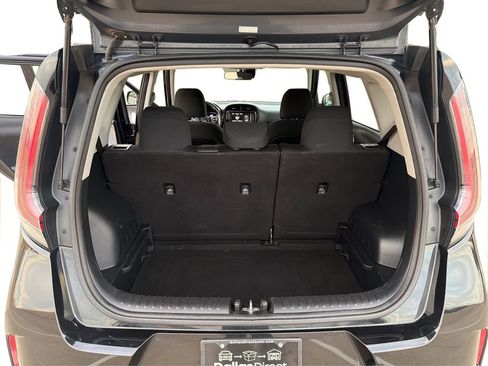 Used 2023 Kia Soul LX w/ Option Group 015 image 13