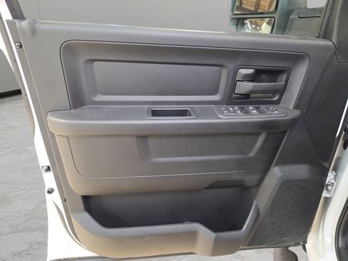 New 2026 RAM 2500 Tradesman AWD/4WD image 12