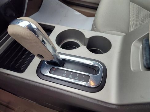 Used 2008 Ford Edge SE image 20