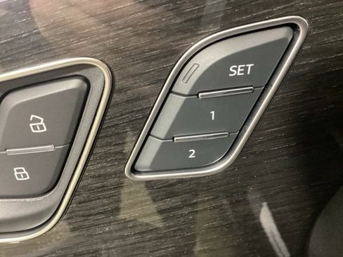 New 2026 Audi Q7 2.0T Premium Plus image 16