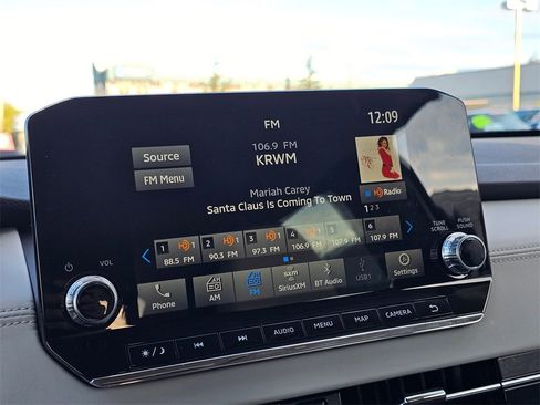 Used 2023 Mitsubishi Outlander SEL image 22