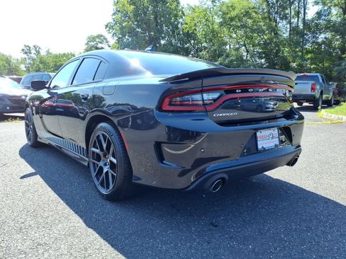 Used 2019 Dodge Charger R/T w/ Plus Group RWD image 20