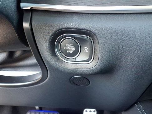Certified 2026 Mercedes-Benz GLS 450 4MATIC image 25