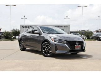 Used 2025 Nissan Sentra SV FWD video 1