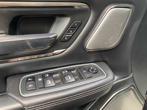 Used 2021 RAM 1500 Limited AWD/4WD image 16