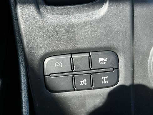 New 2025 Ford Ranger XLT w/ Equipment Group 301A High image 41