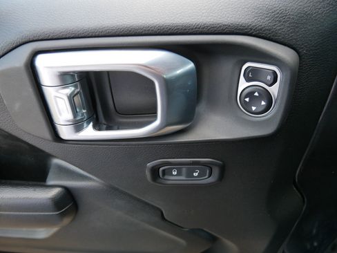 Used 2024 Jeep Wrangler Sport S image 20