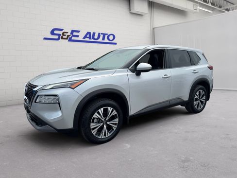 Used 2023 Nissan Rogue SV AWD/4WD image 1
