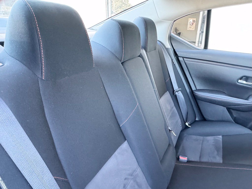 Used 2025 Nissan Sentra SR FWD image 18