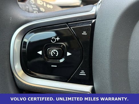 Certified 2023 Volvo XC60 B5 Plus w/ Climate Package AWD/4WD image 18