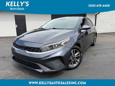 Used 2023 Kia Forte LXS FWD image 1