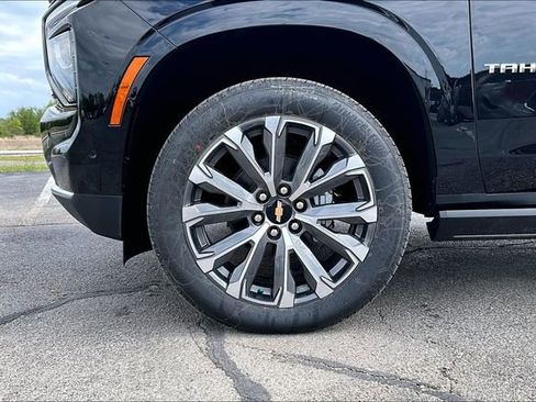 New 2026 Chevrolet Tahoe High Country AWD/4WD image 12