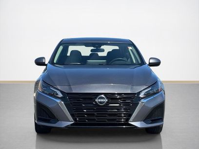 Used 2023 Nissan Altima 2.5 SV w/ SV Premium Package