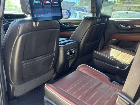 Used 2023 GMC Yukon Denali Ultimate AWD/4WD image 20