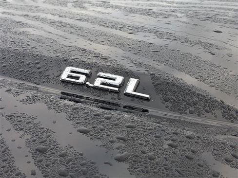 Used 2021 Chevrolet Silverado 1500 High Country w/ Technology Package image 13