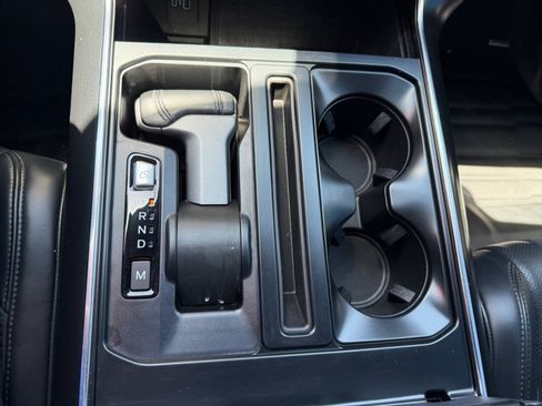 Certified 2022 Ford F150 Raptor w/ Raptor 37 Performance Package AWD/4WD image 25