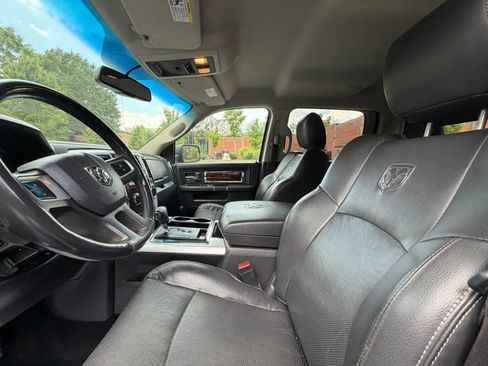 Used 2011 RAM 1500 Laramie AWD/4WD image 15
