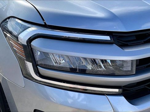 Used 2024 Ford Expedition XLT AWD/4WD image 40
