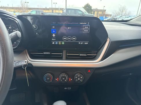 Certified 2024 Chevrolet Trax LS w/ LS Convenience Package image 14