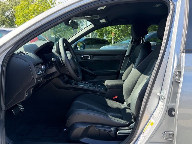 Used 2024 Honda Civic Sport image 11