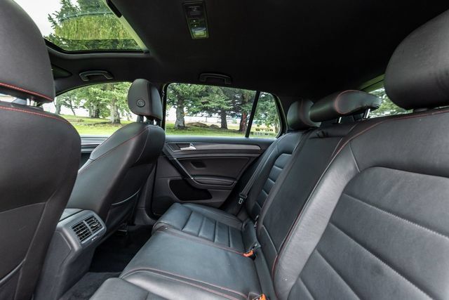 Used 2021 Volkswagen GTI SE FWD image 13