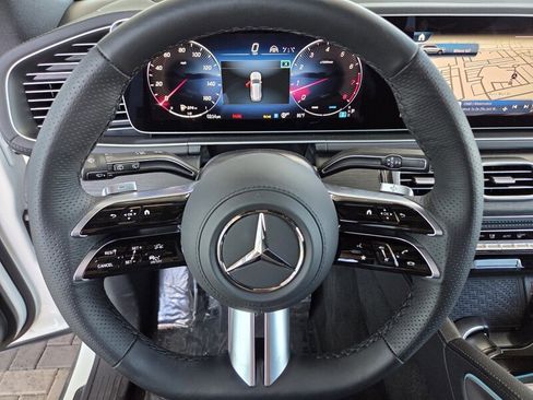 New 2026 Mercedes-Benz GLS 580 4MATIC image 25