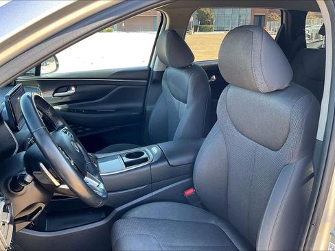 Used 2023 Hyundai Santa Fe SEL image 11