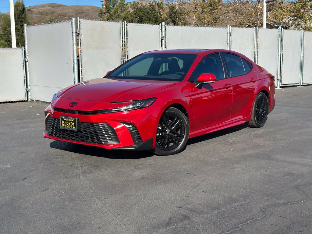 Used 2025 Toyota Camry SE w/ Multimedia Upgrade Package FWD image 1