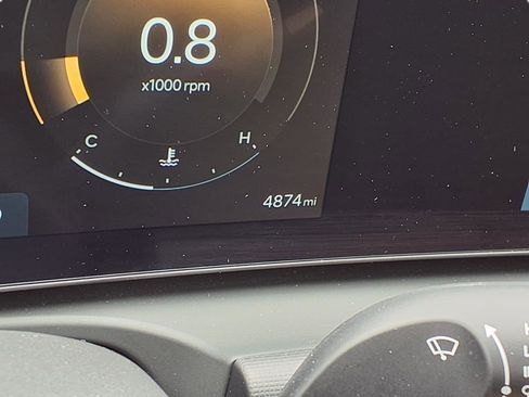 Used 2025 Hyundai Santa Cruz SEL image 27