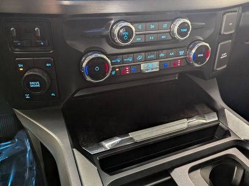 Used 2023 Ford F250 Lariat w/ Sport Appearance Package image 20