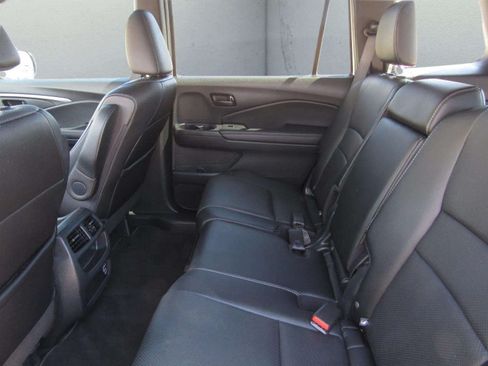 Certified 2023 Honda Passport EX-L image 15