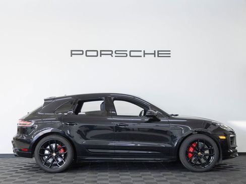 Certified 2023 Porsche Macan GTS AWD/4WD image 8