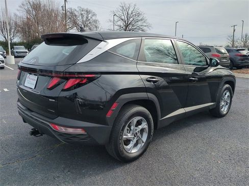 Used 2024 Hyundai Tucson SE image 4