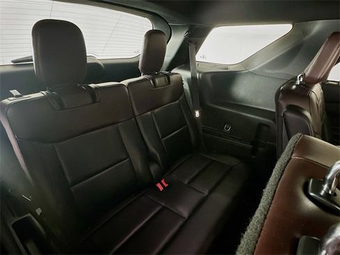 Used 2020 Ford Explorer Platinum w/ Premium Technology Package image 28