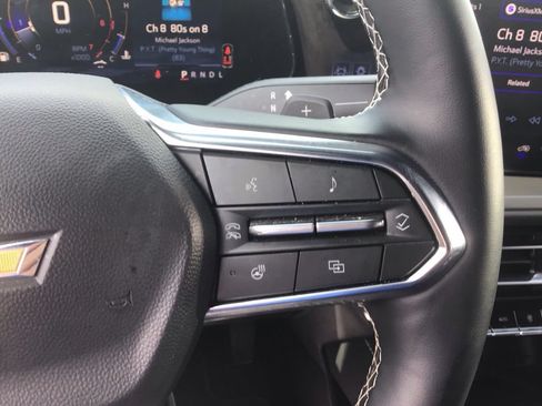 Used 2026 Chevrolet Traverse LT w/ Driver Confidence Package FWD image 22
