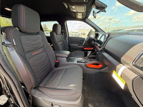 New 2026 Nissan Frontier PRO-4X w/ Pro-4x Convenience Package image 18