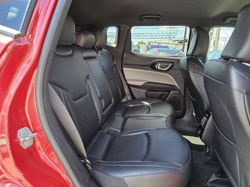 Used 2025 Jeep Compass Limited AWD/4WD image 25