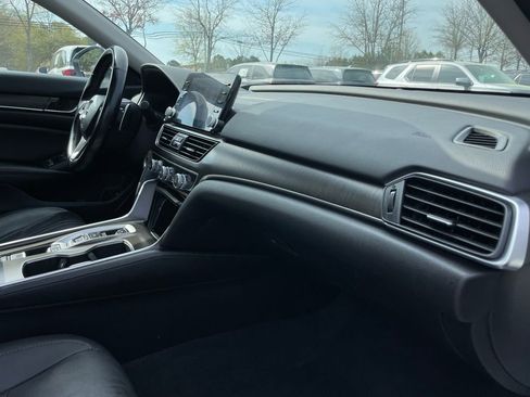 Certified 2021 Honda Accord Touring image 33