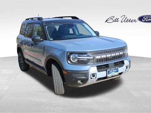 New 2025 Ford Bronco Sport Badlands image 2