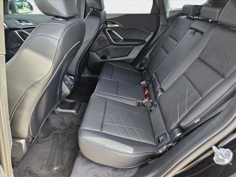 Certified 2025 BMW X1 xDrive28i w/ Technology Package image 16