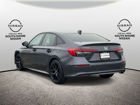 Used 2024 Honda Civic Sport image 8