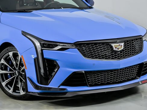 Used 2023 Cadillac CT4 V Blackwing w/ Watkins Glen IMSA Edition RWD image 3