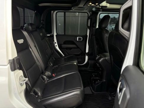 Used 2021 Jeep Gladiator Overland image 48