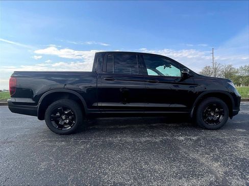 New 2026 Honda Ridgeline Black Edition image 4