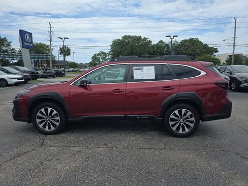 Used 2024 Subaru Outback Limited AWD/4WD image 8