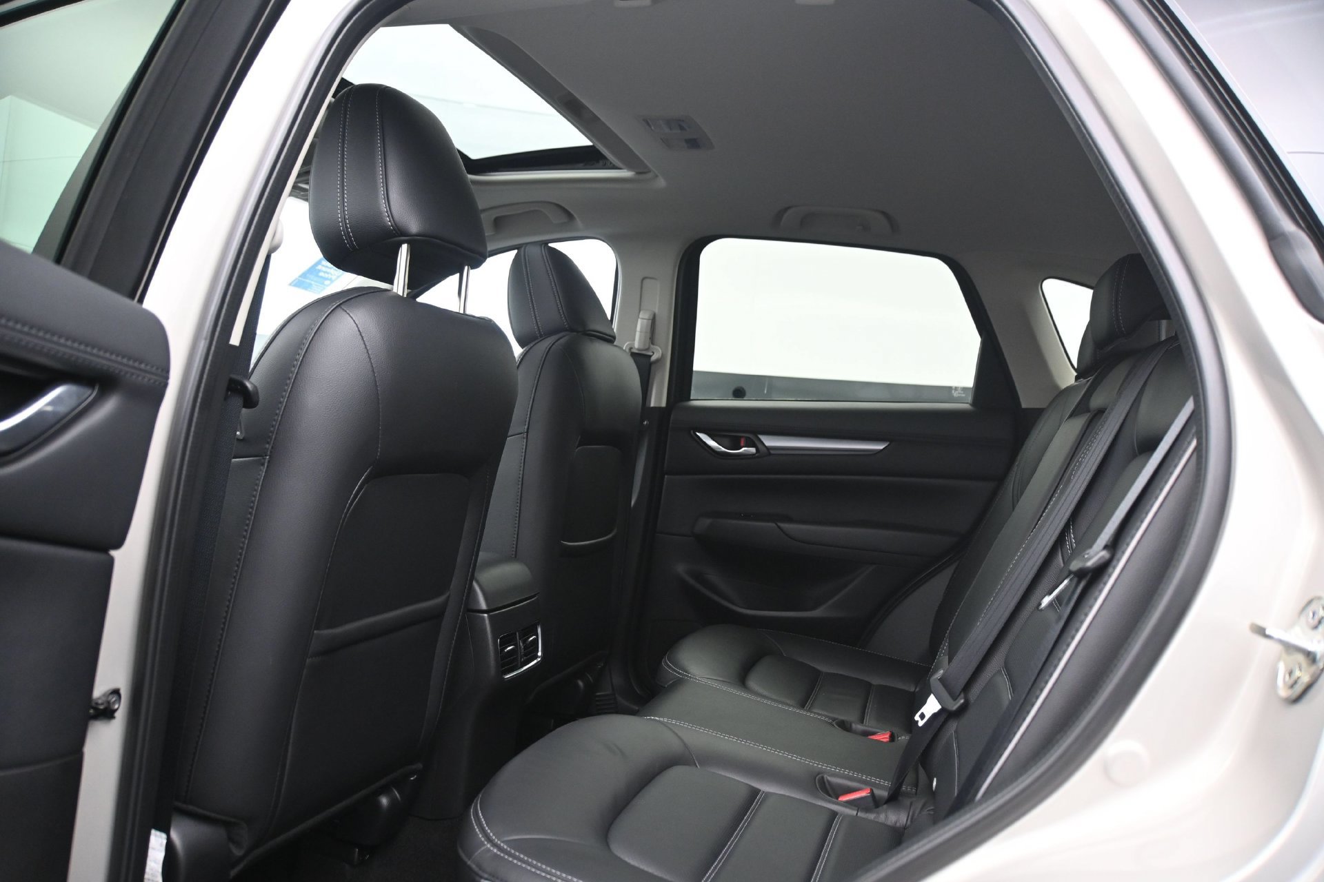 Used 2025 MAZDA CX-5 AWD 2.5 S w/ Preferred Package image 17