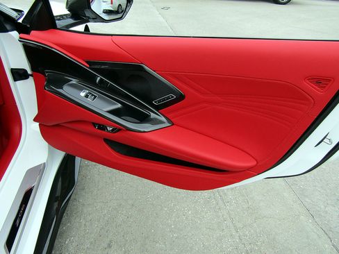 Used 2025 Chevrolet Corvette Z06 w/ Z07 Performance Package image 14