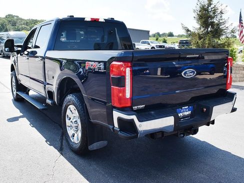 Used 2023 Ford F250 Lariat w/ Lariat Ultimate Package AWD/4WD image 3