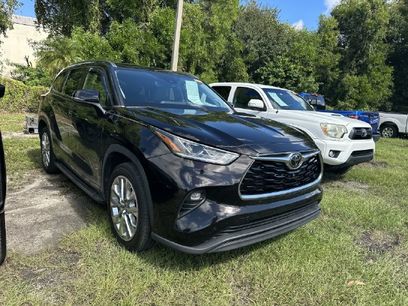 Used 2021 Toyota Highlander Limited