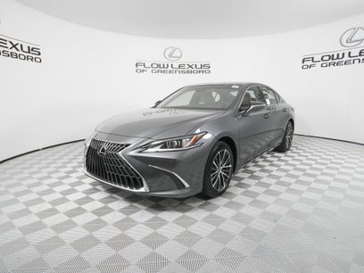 New 2025 Lexus ES 350 w/ Premium Package